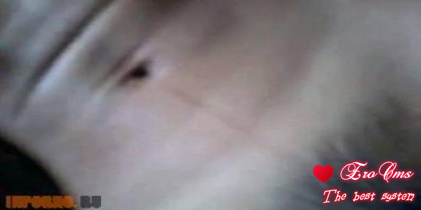 Узбечка показывает свою волосатую пизду